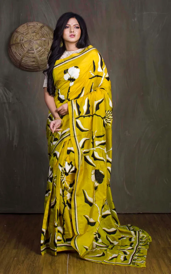 Hand_Embroidery_Blended_Silk_Kantha_Work_Saree_In_Bright_Yellow_Black_And_Off_White_Thread_Work
