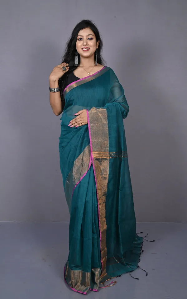 Khadi_Cotton_Silk_Saree_In_Deep_Rama_Green_Magenta_And_Antique_Golden