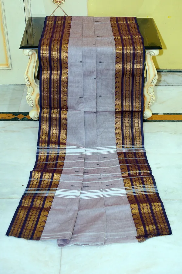 Jacket_Nakshi_Border_Work_Cotton_Gadwal_Saree_In_Opium_Reddish_Brown_And_Off_White