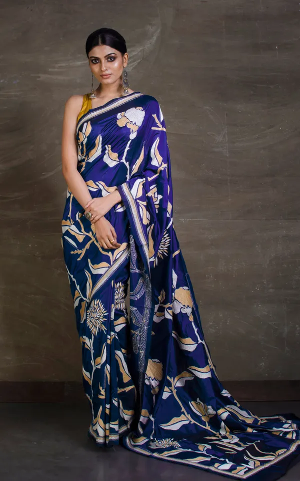 Hand_Embroidery_Blended_Silk_Kantha_Work_Saree_In_Royal_Blue_Beige_And_Off_White_Thread_Work