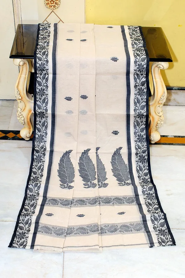 Bengal_Handloom_Cotton_Bomkai_Leaf_And_Floral_Nakshi_Work_Saree_In_Albescent_White_Off_White_And_Black