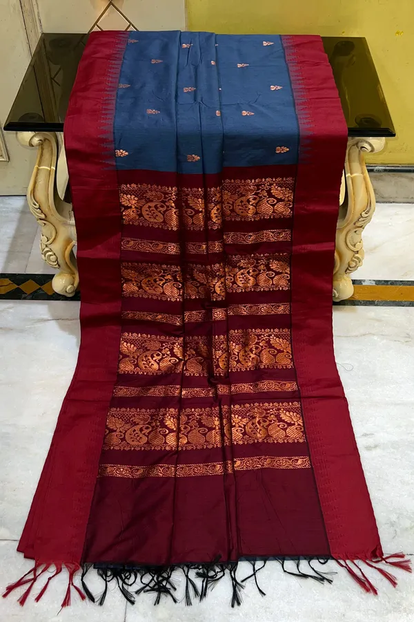 Soft_South_Cotton_Borderless_Pencil_Temple_Motifs_Gadwal_Saree_In_Chathams_Blue_And_Maroon_Oak