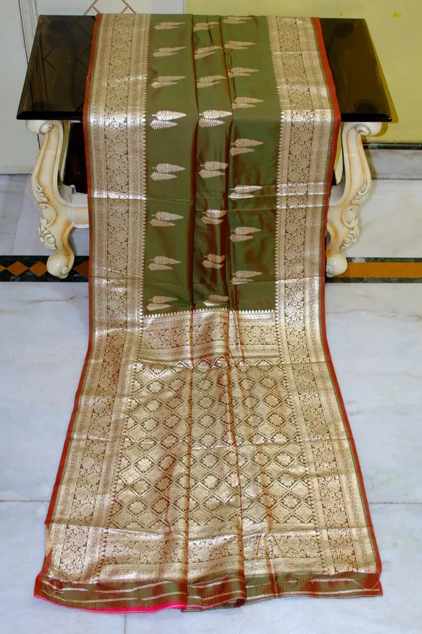 Traditional_Woven_Teifi_Tree_Butta_Katan_Silk_Saree_In_Rifle_Green_And_Antique_Golden