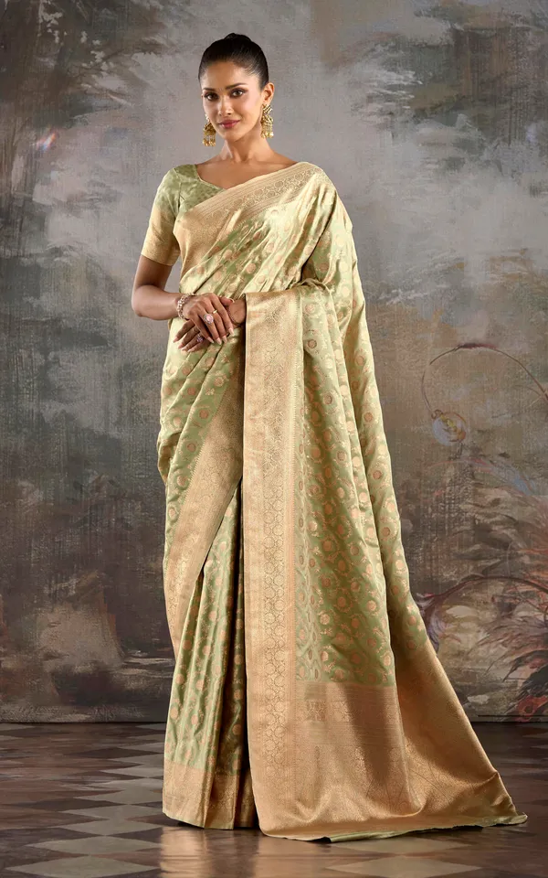 Floral_Jaal_Nakshi_Work_Designer_Katan_Silk_Banarasi_Saree_In_Beryl_Green_And_Antique_Golden_Zari_Nakshi_Work
