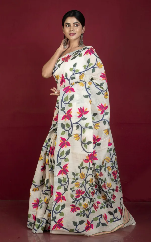 Tantuja_Inspired_Traditional_Soft_Jamdani_Saree_In_Linen_White_And_Multicolor