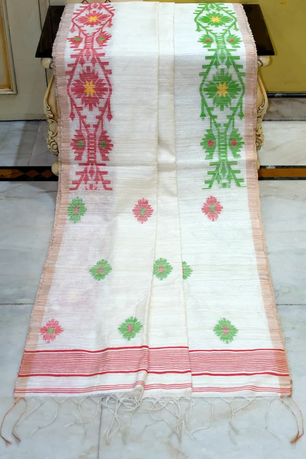 Premium_Quality_Woven_Needle_Karat_Nakshi_Work_Pure_Matka_Silk_Jamdani_Saree_In_Off_White_Red_Green_And_Antique_Golden