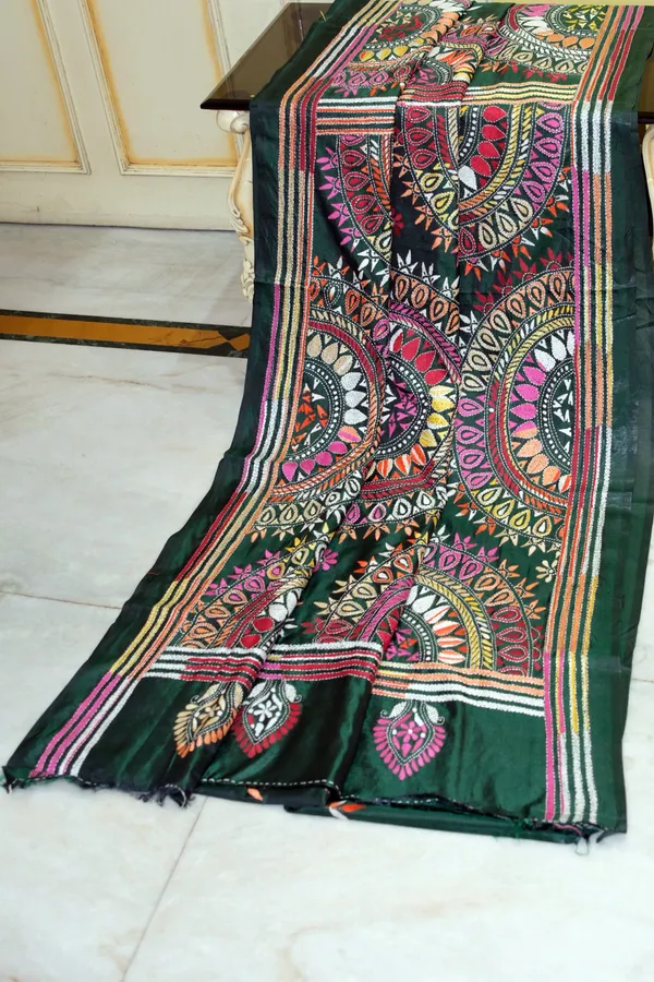 Hand_Embroidery_Blended_Silk_Kantha_Work_Saree_In_Phthalo_Green_Off_White_And_Multicolor_Thread_Work
