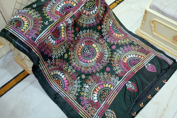 Hand_Embroidery_Blended_Silk_Kantha_Work_Saree_In_Phthalo_Green_Off_White_And_Multicolor_Thread_Work
