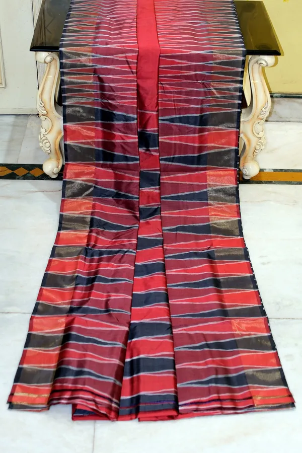Bishnupuri_Double_Ikkat_Pure_Silk_Saree_In_Red_Black_And_Off_White