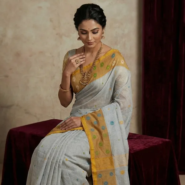 Hand_Work_Cotton_Dhakai_Jamdani_Saree_In_Cloud_Grey_Mustard_Brown_And_Multicolor