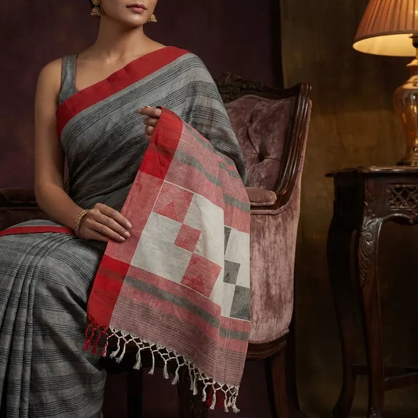 Self_Woven_Stripes_Soft_Cotton_Jamdani_Saree_In_Charcoal_Grey_Red_And_Black