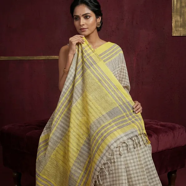 Soft_Cotton_Premium_Checks_Saree_In_Off_White_Pastel_Yellow_Smoke_Grey_And_Black