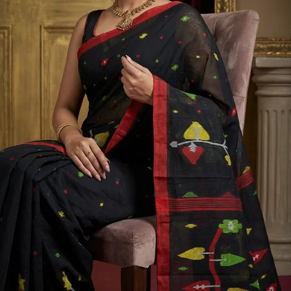 Hand_Woven_Skirt_Nakshi_Work_Cotton_Dhakai_Jamdani_Saree_In_Black_Red_And_Multicolor