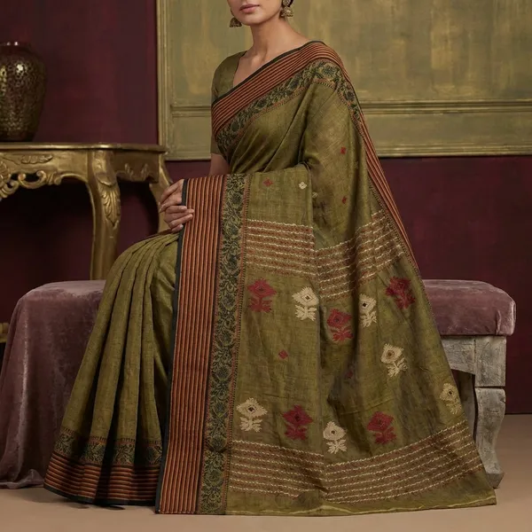 Woven_Matta_Churi_Stripe_Nakshi_Border_Premium_Quality_Bengal_Handloom_Cotton_Saree_In_Icky_Green_And_Multicolor