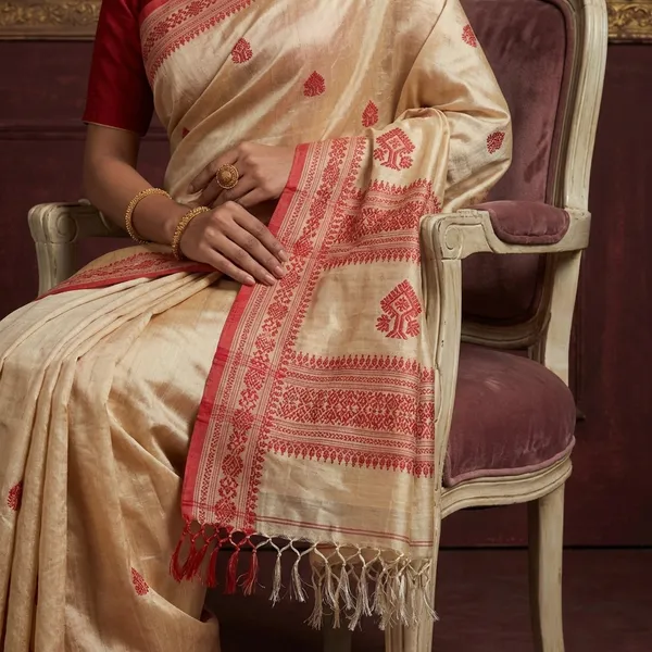 Premium_Quality_Assamese_Nakshi_Motif_Inspired_Hand_Woven_Work_On_Tussar_Silk_Saree_In_Beige_And_Red