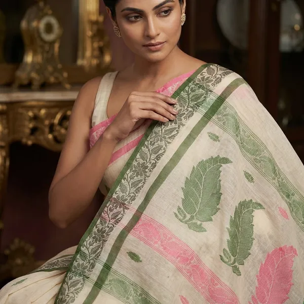 Bengal_Handloom_Cotton_Bomkai_Leaf_And_Floral_Nakshi_Work_Saree_In_Pearl_Bush_Dark_Green_And_Cranberry_Pink