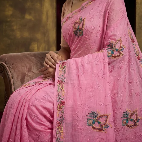 Machine_Embroidery_Kantha_Work_Cotton_Saree_In_Pink_And_Multicolor_Thread_Work