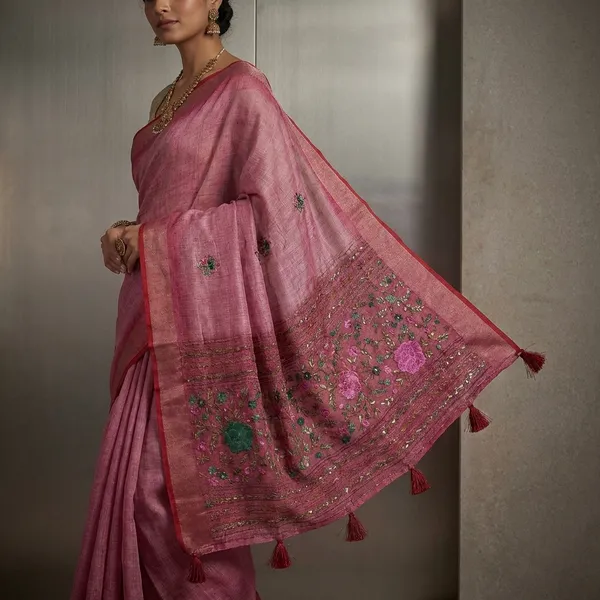Bullion_Stitch_Knot_Hand_Work_On_Soft_Linen_Saree_In_Hop_Bush_Pink_Light_Burgundy_And_Multicolor_Thread_Work