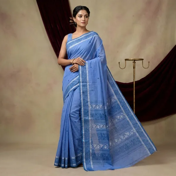 Bengal_Handloom_Cotton_Baluchari_Saree_In_Havelock_Blue_Navy_Blue_And_Off_White