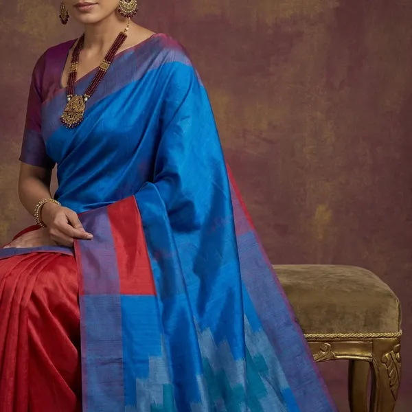 Bishnupuri_Pochampally_Ikkat_Silk_Saree_In_Bean_Red_Dark_Raspberry_And_French_Blue
