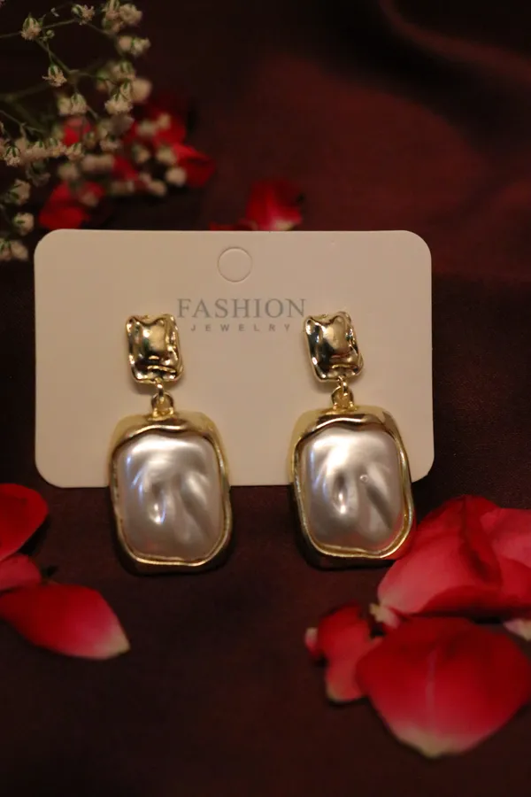 White_And_Golden_Alloy_Drop_Earrings_For_Women