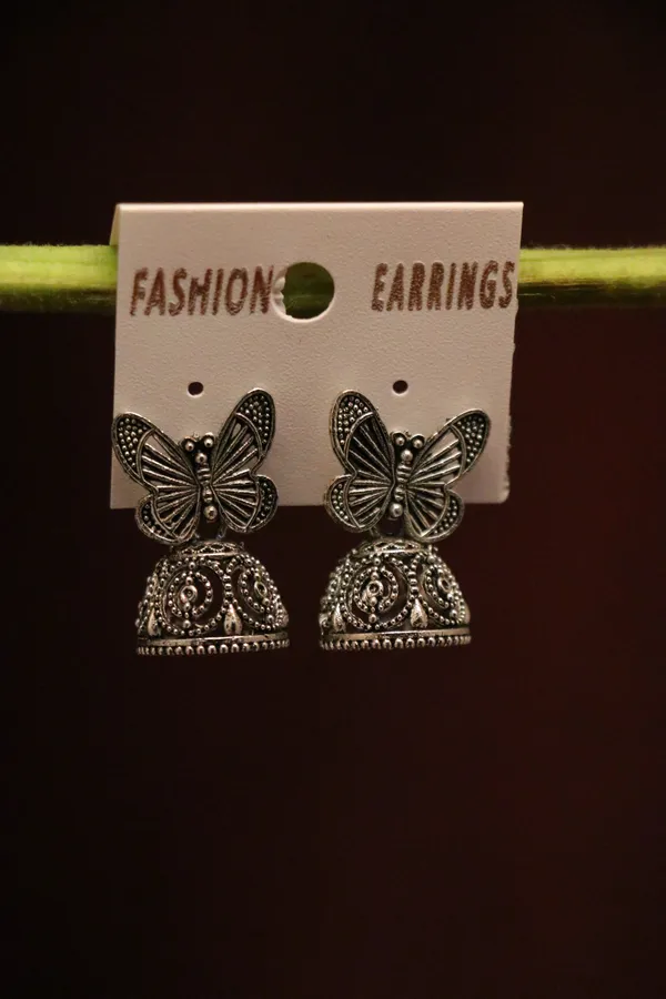 Brown_Alloy_Stud_Earrings_For_Women