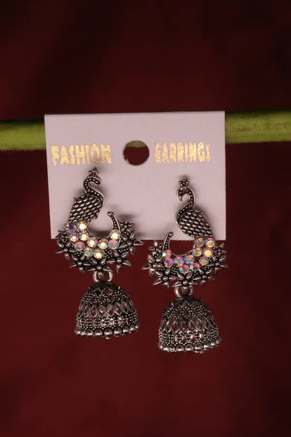 Silver_Alloy_Jhumka_Earrings_For_Women