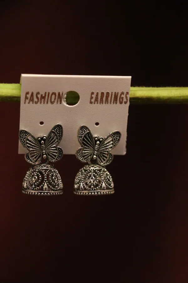 Brown_Alloy_Stud_Earrings_For_Women
