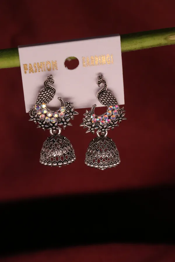 Silver_Alloy_Jhumka_Earrings_For_Women