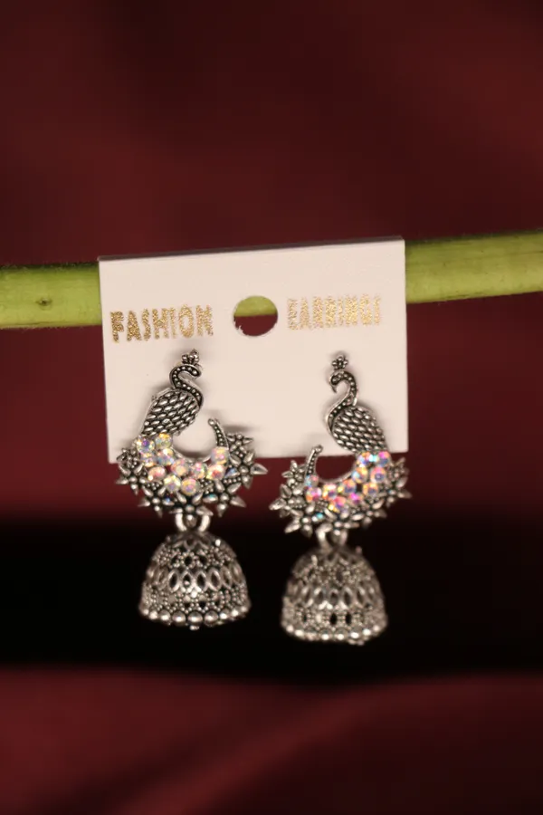 Silver_Alloy_Jhumka_Earrings_For_Women