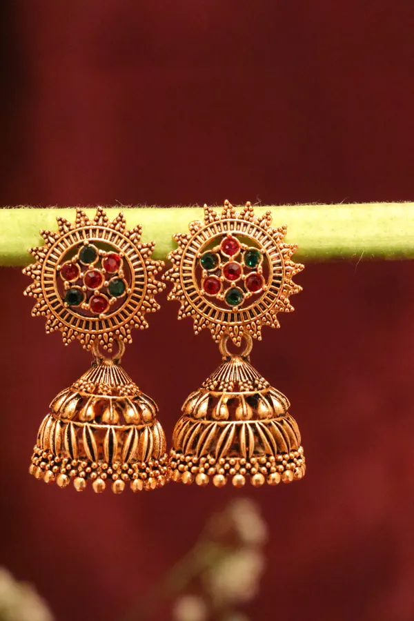 Golden_Alloy_Earrings_For_Women