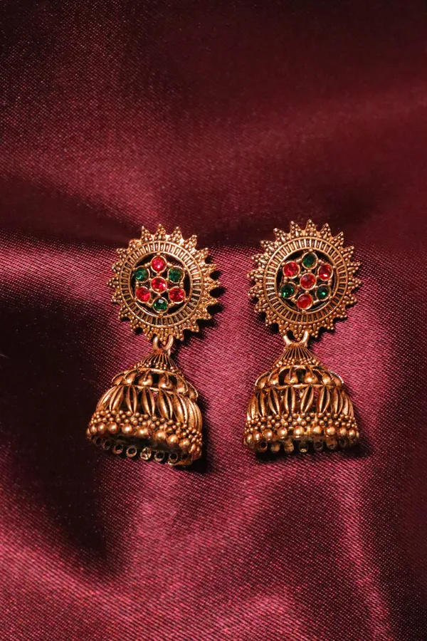Golden_Alloy_Earrings_For_Women