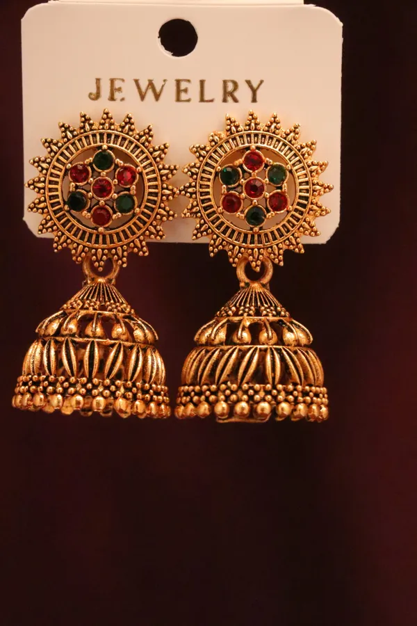 Golden_Alloy_Earrings_For_Women