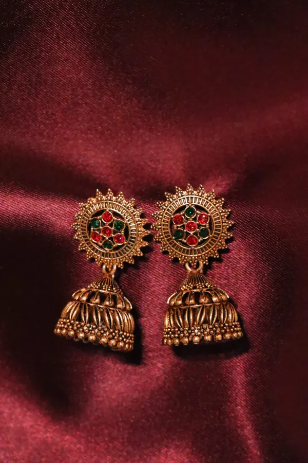 Golden_Alloy_Earrings_For_Women