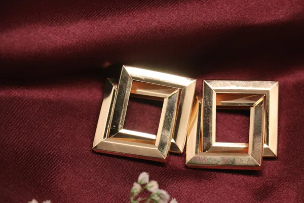 Golden_Alloy_Stud_Earrings_For_Women