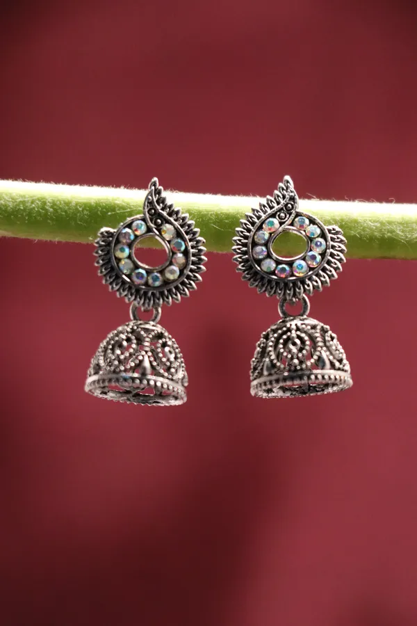 Silver_Alloy_Jhumka_Earrings_For_Women