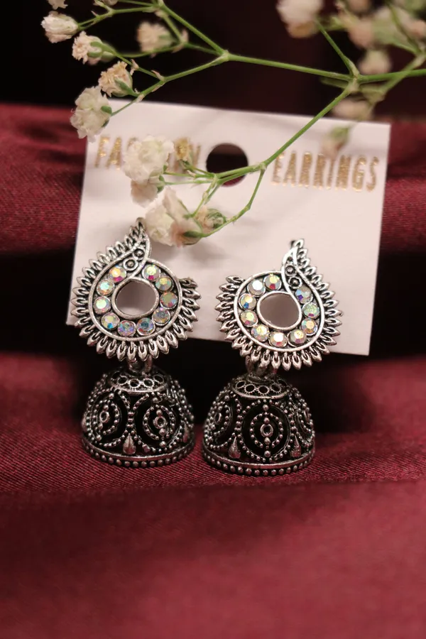Silver_Alloy_Jhumka_Earrings_For_Women