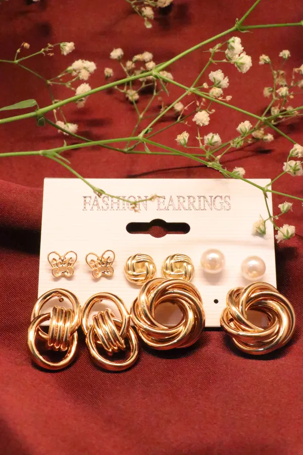 Golden_Alloy_Earring_Set_For_Women