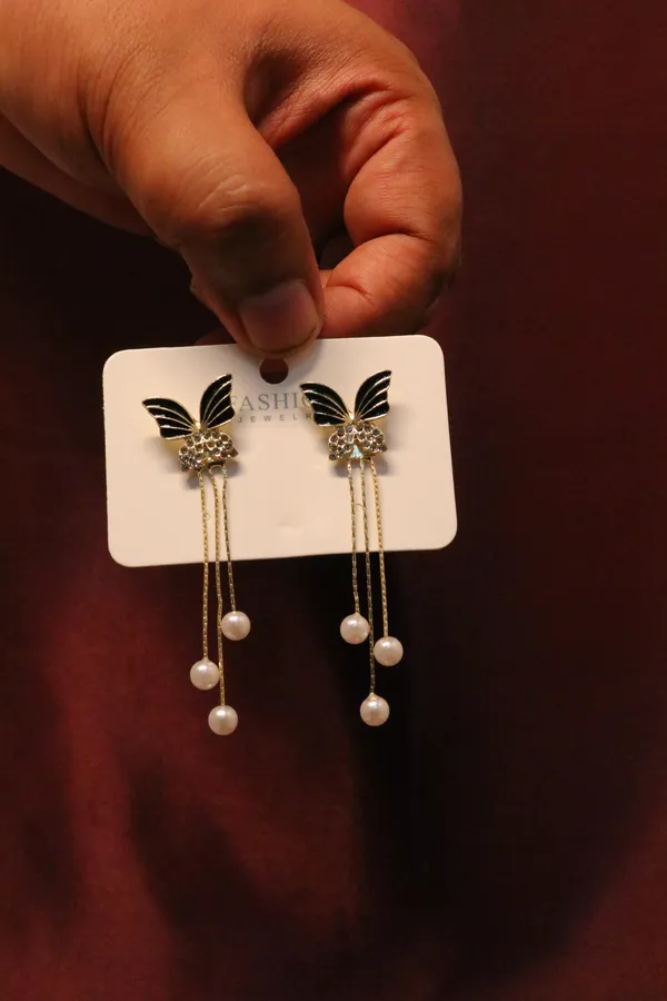 Golden_Alloy_Drop_Earrings_For_Women