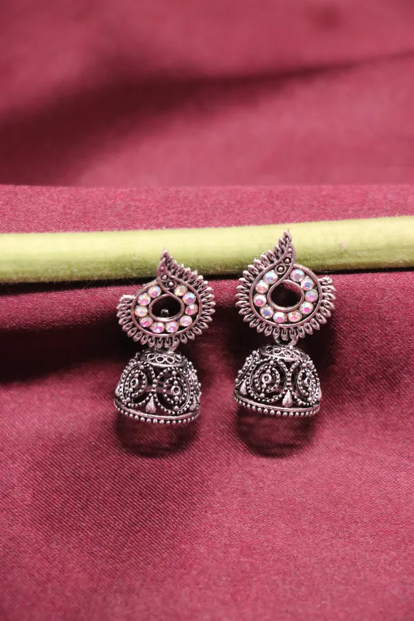 Silver_Alloy_Jhumka_Earrings_For_Women