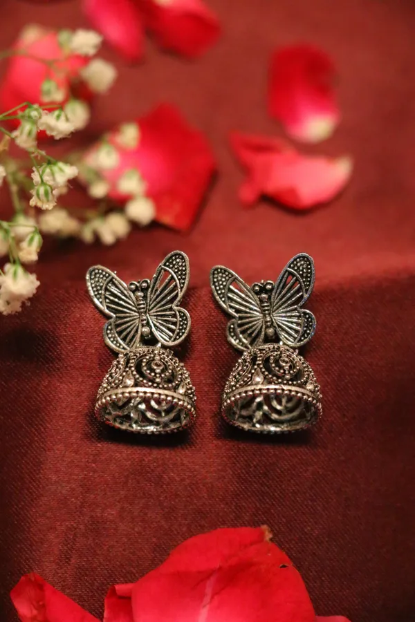 Brown_Alloy_Stud_Earrings_For_Women