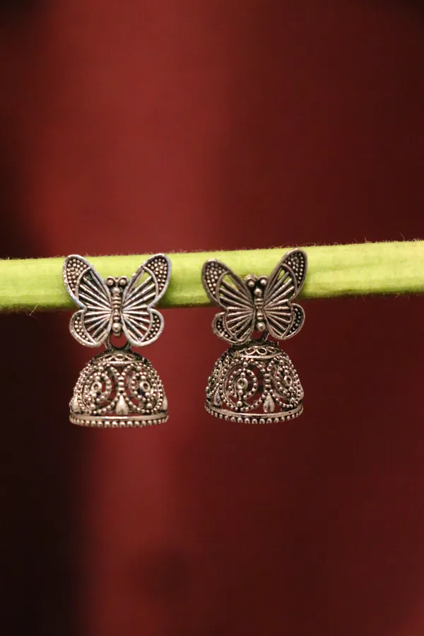 Brown_Alloy_Stud_Earrings_For_Women