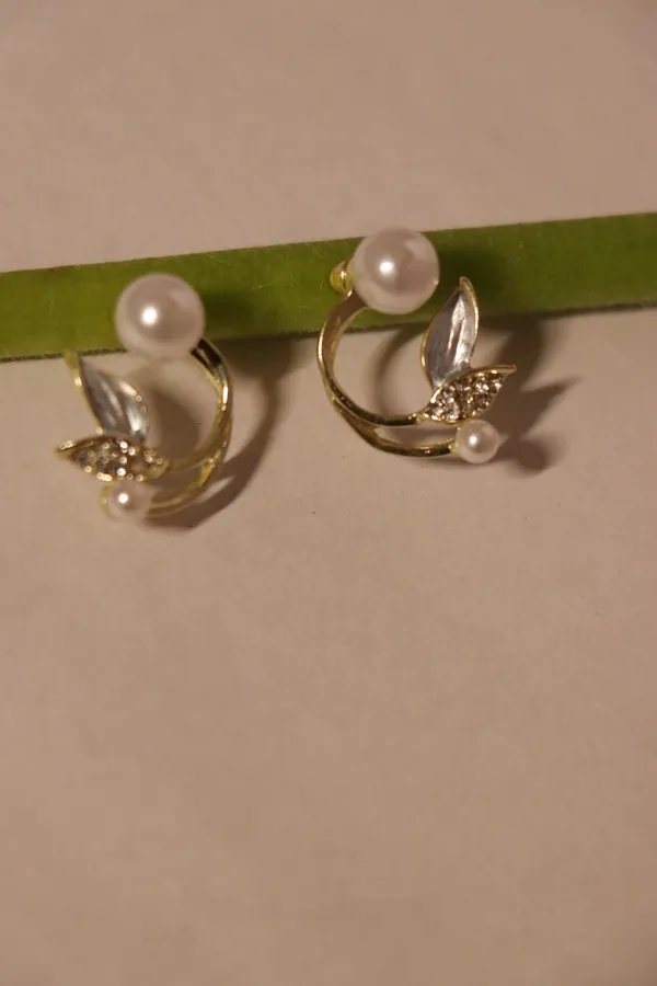 White_Alloy_Earrings_For_Women