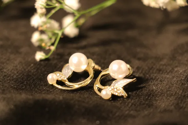White_Alloy_Earrings_For_Women
