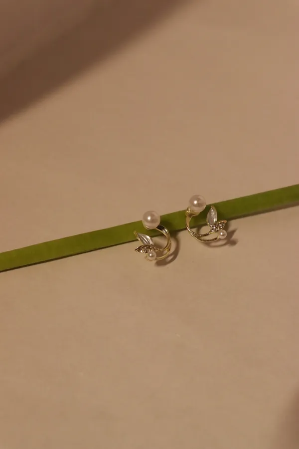 White_Alloy_Earrings_For_Women