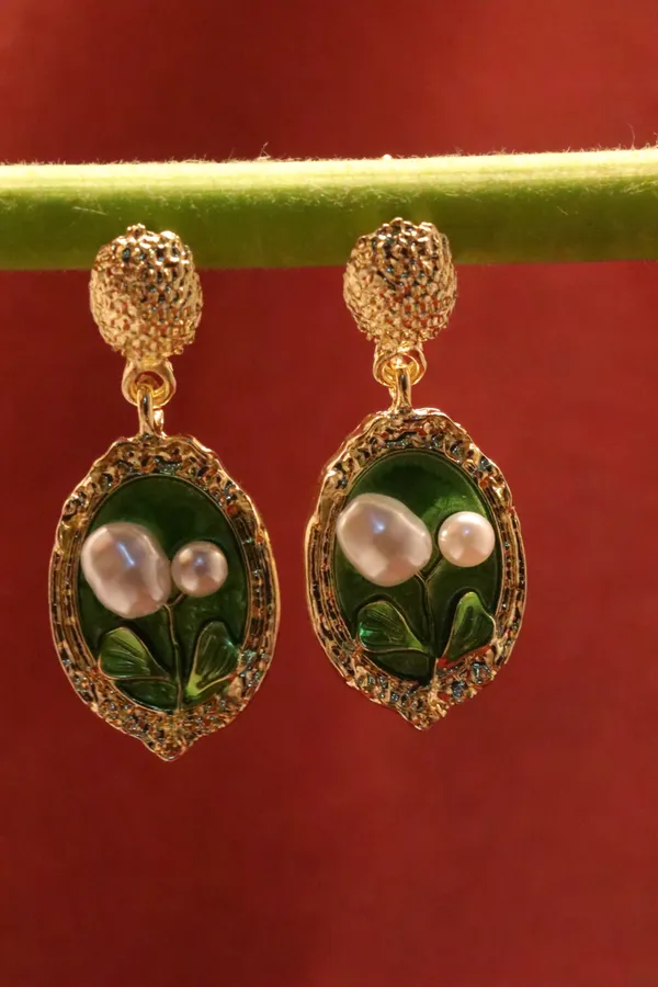 Green_And_Golden_Alloy_Earrings_For_Women