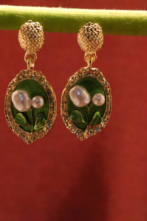 Green_And_Golden_Alloy_Earrings_For_Women