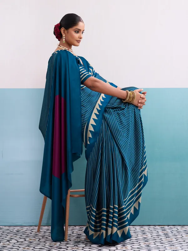 Blue_And_Cream_Art_Silk_Striped_Geometric_Print_Temple_Border_Polka_Print_Saree_For_Women