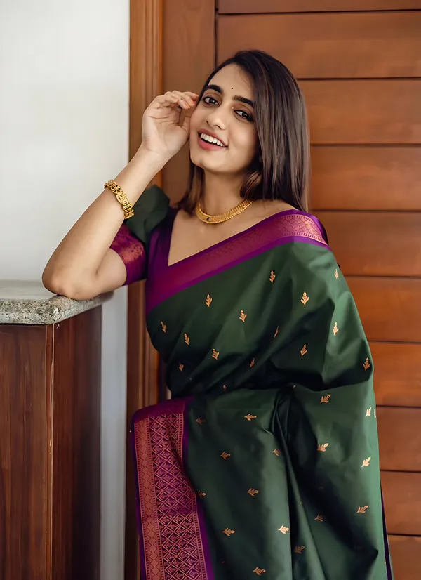 Multicolor_Banarasi_Woven_Self_Design_Saree_For_Women