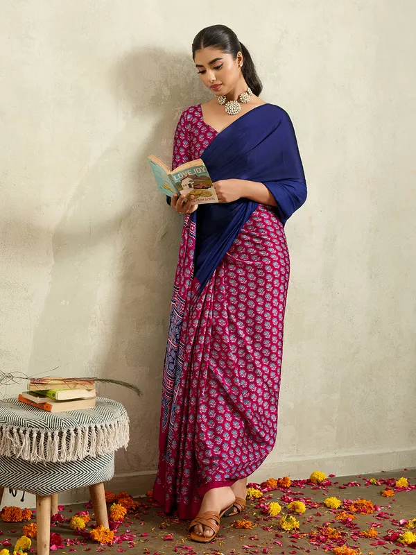 Blue_And_Maroon_Art_Silk_Printed_Floral_Print_Geometric_Print_Saree_For_Women